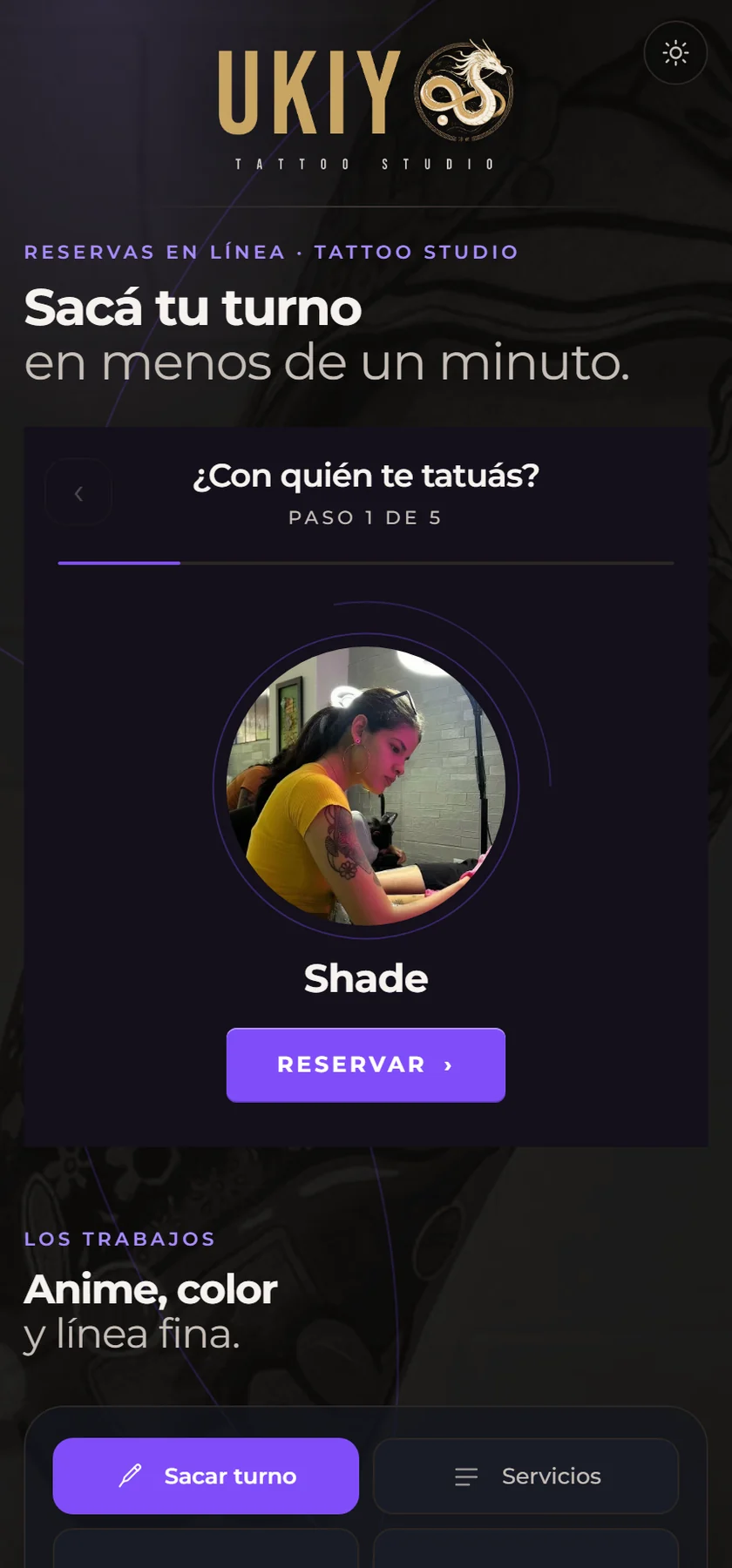 La página de turnos de UKIYO Tattoo Studio: elegir con quién te tatuás